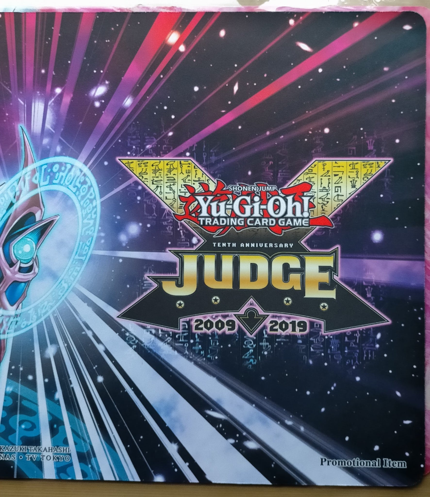 遊戯王 公式 JUDGE 2019 マジシャンオブカオス プレイマット – トレカ 